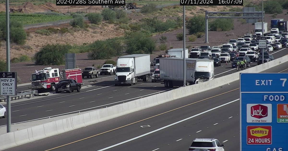 Two unrelated semi truck crashes on Loop 202 South Mountain Freeway ...