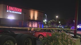 2 bodies found inside a parked car near a Phoenix steakhouse, PD says