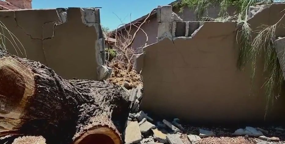 Weekend monsoon wreaks havoc near Cave Creek, Scottsdale homes