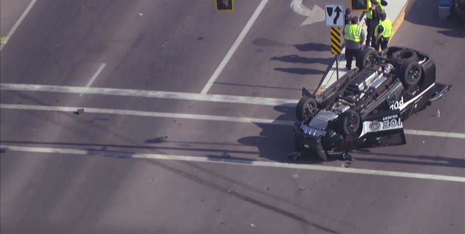 Rollover crash leaves Gilbert Police car on its roof in Queen Creek