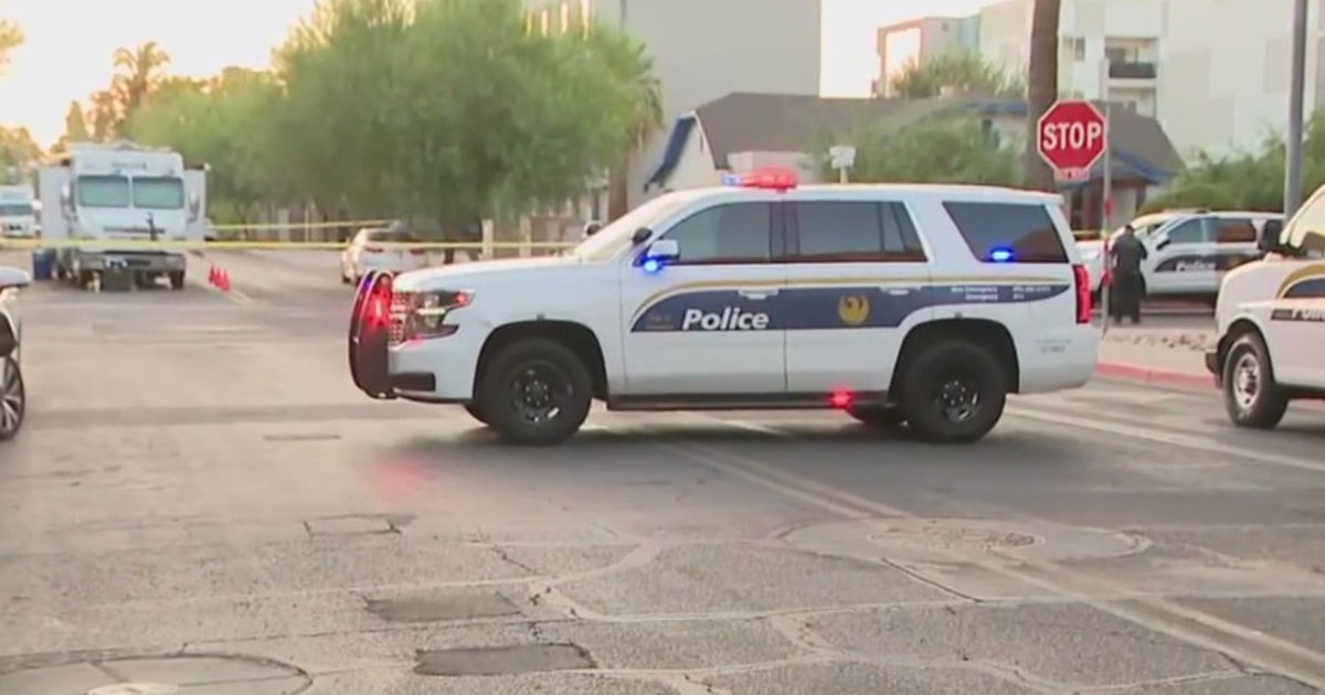 Shots fired at Phoenix officers; search for suspects underway: PD | FOX ...