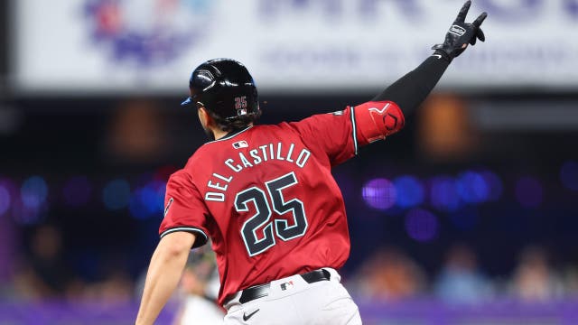 Del Castillo continues torrid start with grand slam as Diamondbacks beat Marlins 9-6