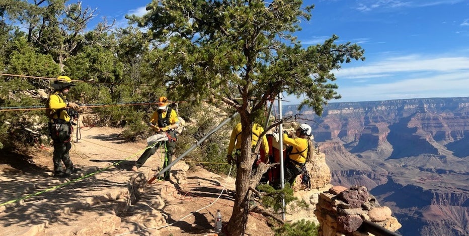 BASE jumper dies at Grand Canyon