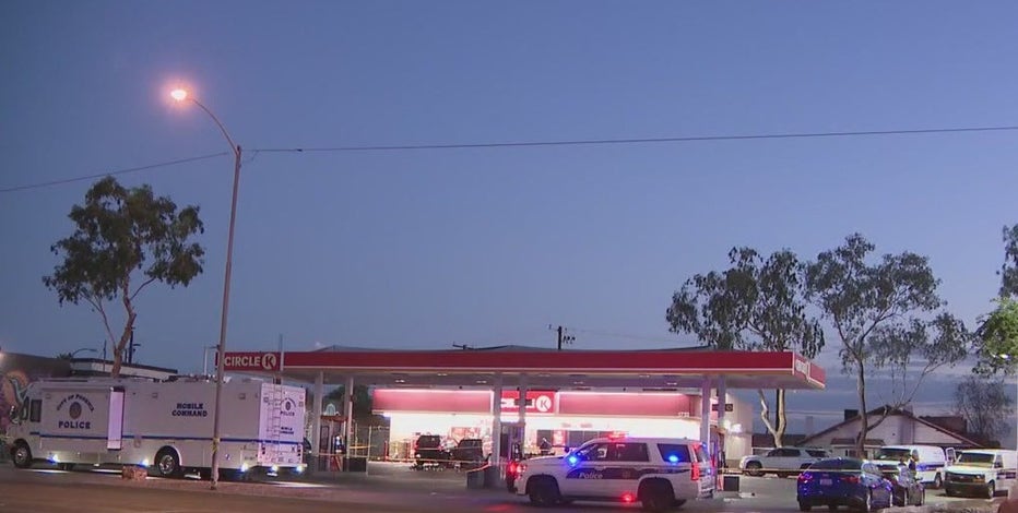 2 dead in shooting near downtown Phoenix