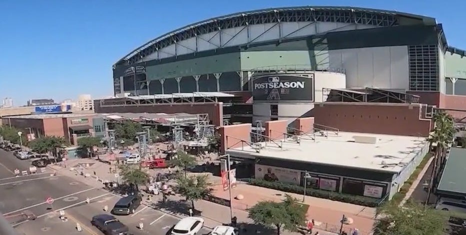 Feeling hot at Chase Field? You're not alone as one fan says it 'felt like it was a jungle'