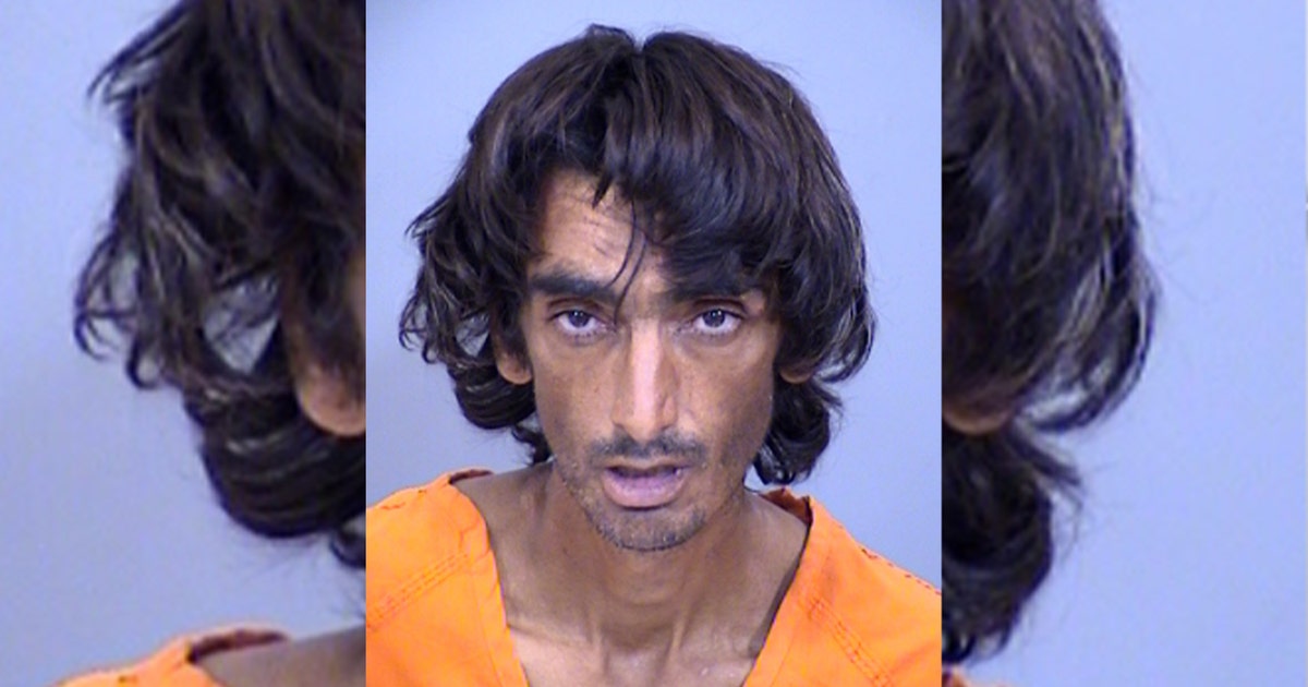 Man accused of shooting Phoenix officers indicted for murder | FOX 10 ...