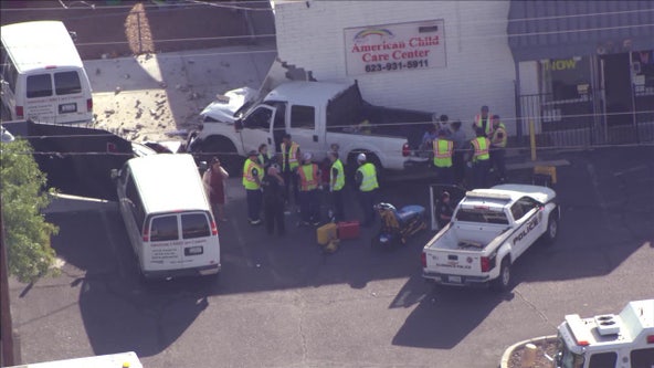 Pickup truck crashes into Glendale daycare center: PD