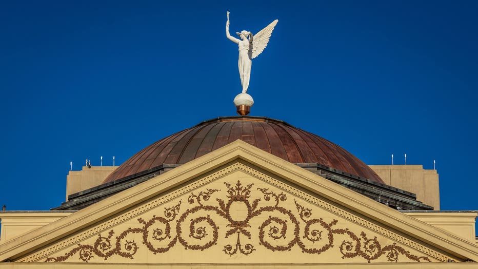 Arizona State Capitol (Joe Sohm/Visions of America/Universal Images Group via Getty Images)