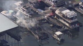 Fire destroys boats at Roosevelt Lake