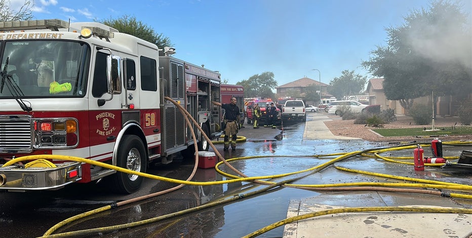 専用　Toneprai Phoenix Fire' Phoenix and Tolleson Fire Departments respond to garage fire after
