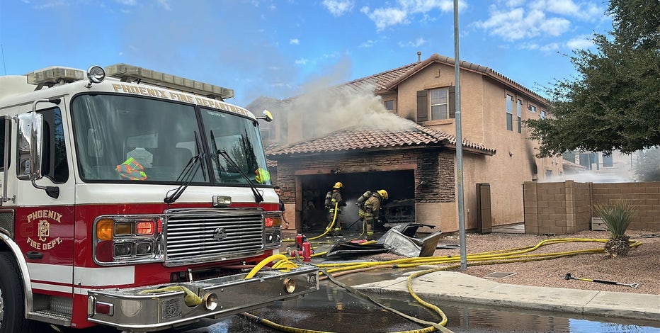 Phoenix and Tolleson Fire Departments respond to garage fire after