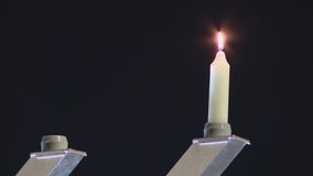 Mesa celebrates 1st night of Hanukkah with menorah lighting in heart of downtown