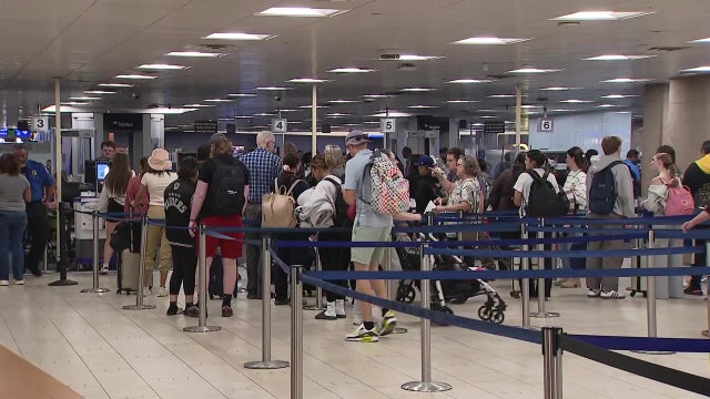 2024 Thanksgiving holiday travel season breaks records: FAA