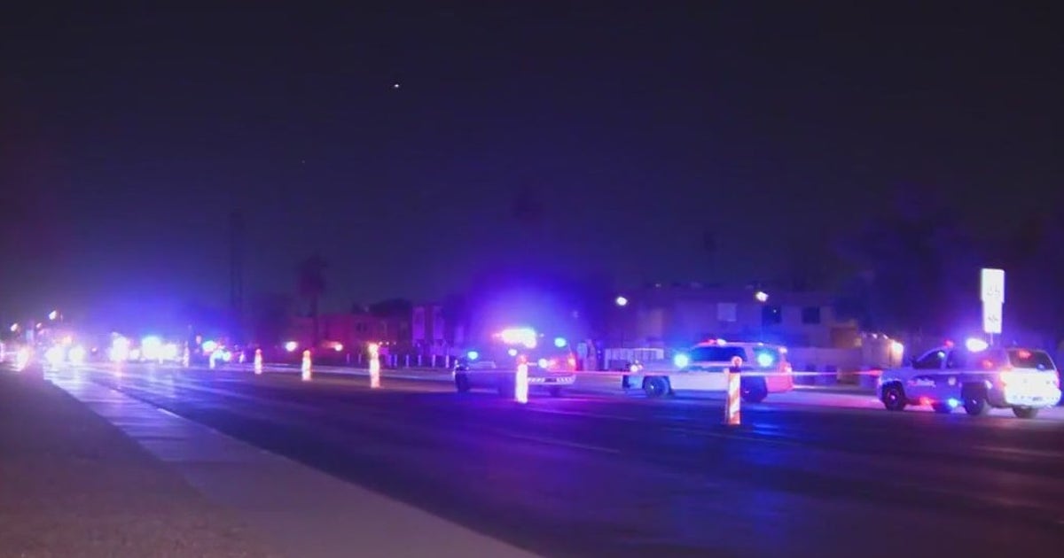 1 killed in hit-and-run crash near Phoenix intersection | FOX 10 Phoenix