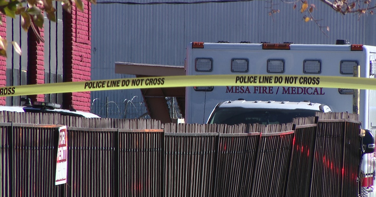 Mesa trailer fire kills 1 person, destroys vehicle parked nearby | FOX ...