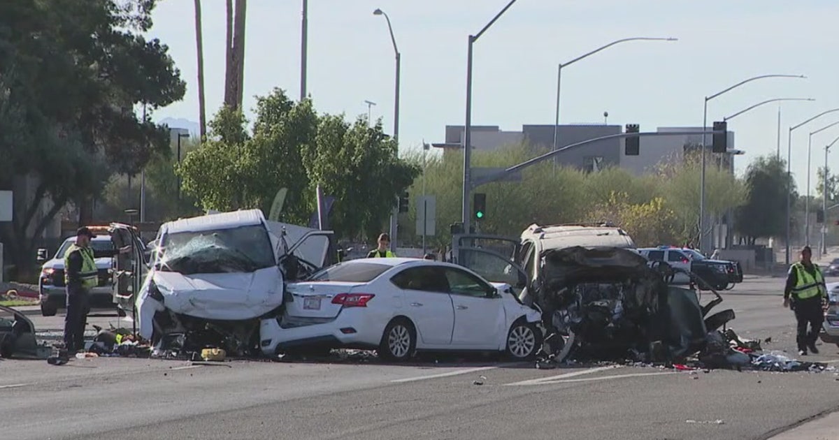 3 killed, including child, in stolen truck crash at Mesa intersection ...