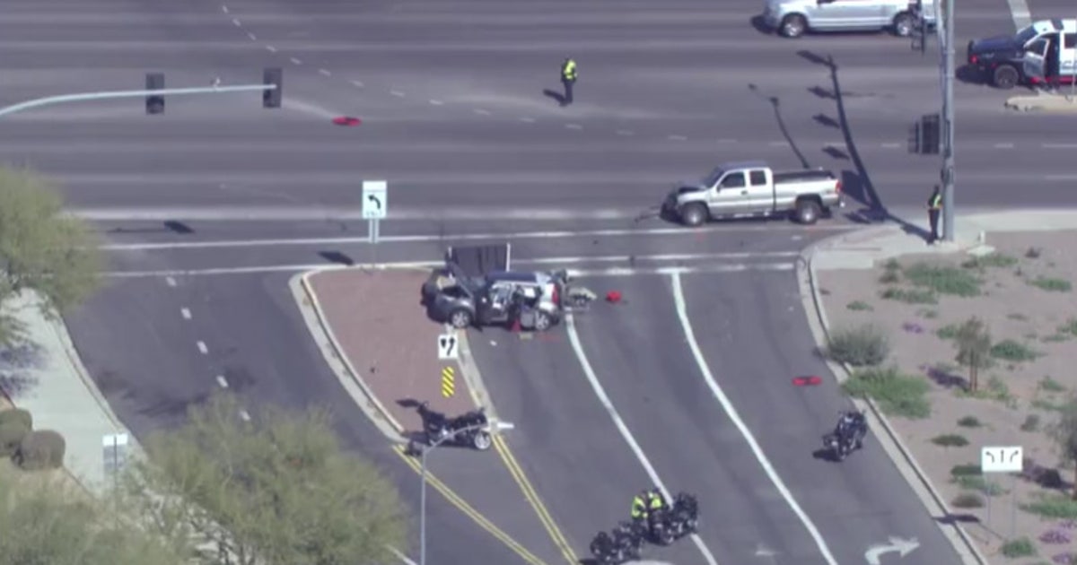 1 person dead following crash at Surprise intersection: PD | FOX 10 Phoenix
