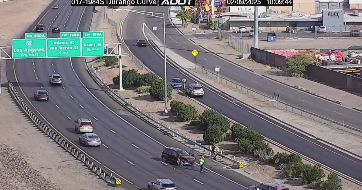 Wrong-way driver causes two cars to crash on I-17 in Phoenix, DPS says ...