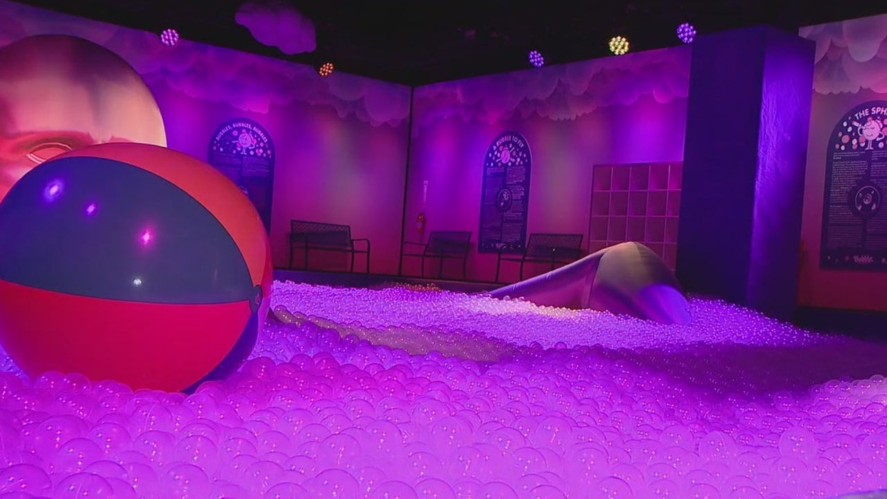 Bubble Planet at Arizona Mills offers an immersive experience for