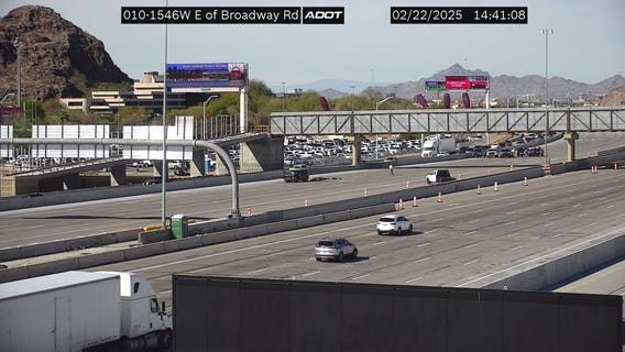 1 person dead in multi-car crash on Interstate 10 in Tempe