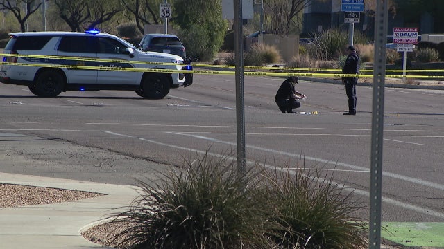 Men exchanged gunfire at Phoenix intersection: PD