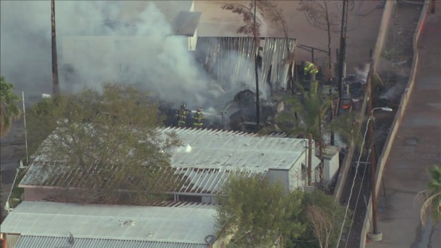 Fire destroys mobile home in Mesa; more than a dozen pets found dead inside