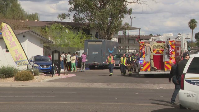 Amazon delivery truck involved in multi-vehicle crash: Phoenix FD