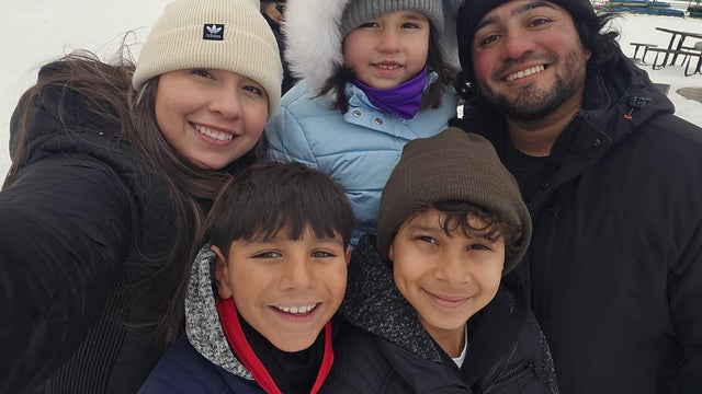 Phoenix man killed in crash, leaving behind pregnant wife and their kids