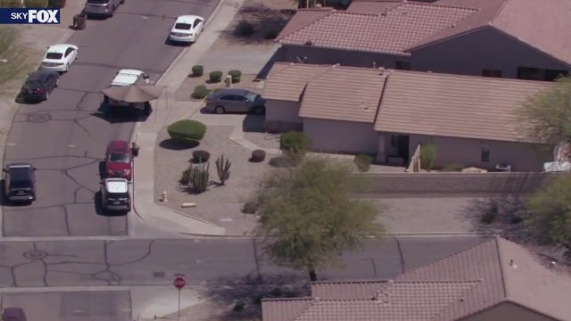 2 found dead inside Maricopa home, police say