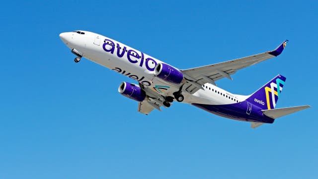 Avelo Airlines flying deportation flights out of Phoenix-Mesa Gateway Airport
