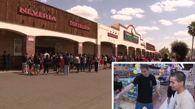 Instagram influencer 'That Was Epic' strikes again with $20k grocery giveaway in Phoenix