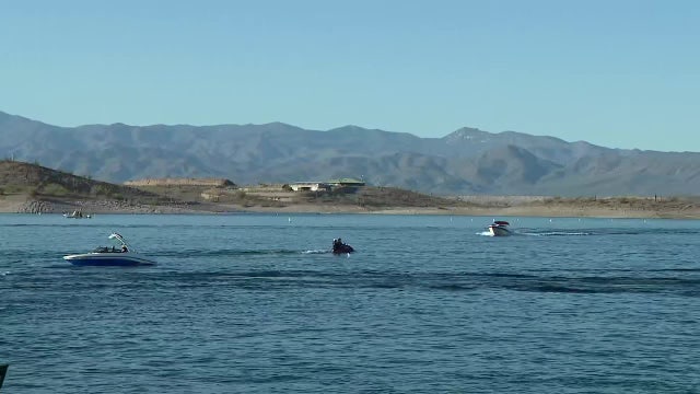 MCSO: Man dead after watercraft overturns on Lake Pleasant