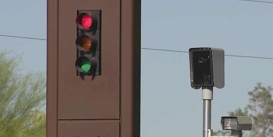 Tempe brings back photo enforcement for red light runners and speedy drivers