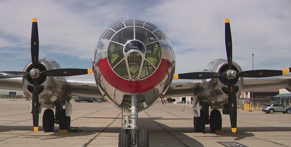B-29 Superfortress lands at Phoenix Goodyear Airport