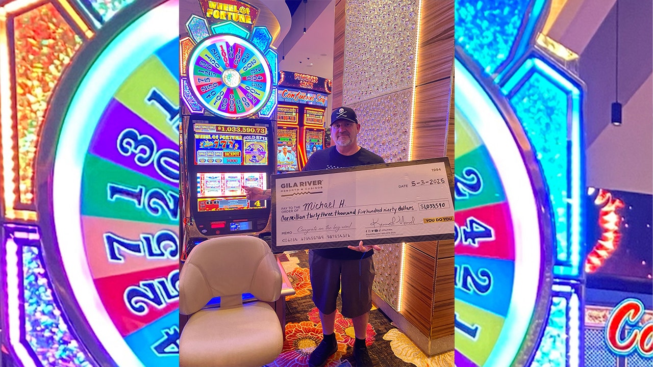 Chandler man wins $1 million jackpot on Wheel of Fortune slot