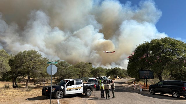 Cody Fire: All evacuations lifted near Oracle