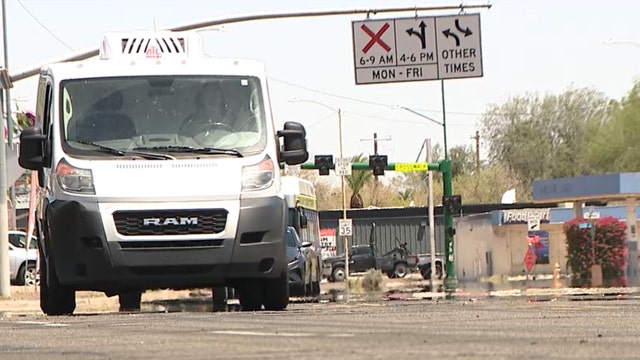 Reverse lanes in Phoenix have residents demanding change due to safety concerns