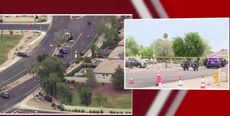 1 person dead following crash involving truck in Peoria: PD