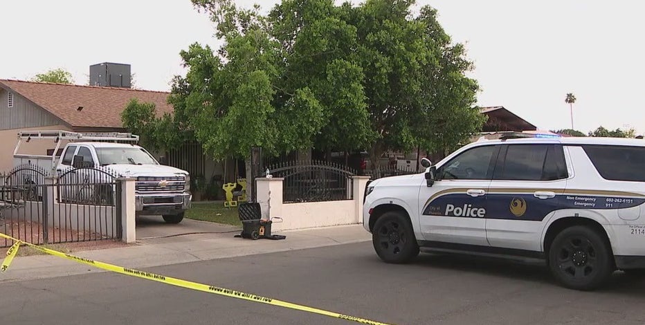 Phoenix woman shoots home intruder, PD says