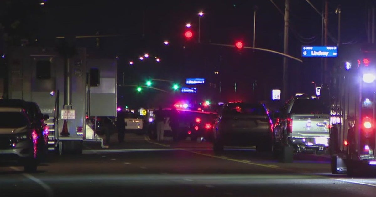 Gilbert Police shoot and kill armed man, department says | FOX 10 Phoenix