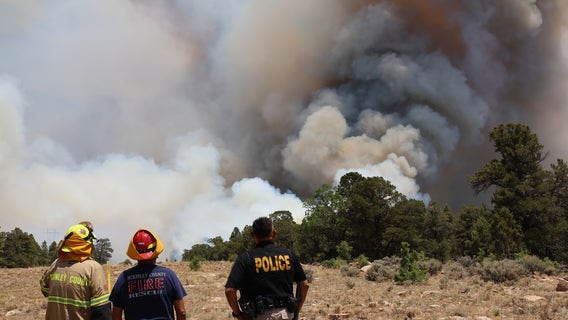 Oak Ridge Fire: Evacuations lifted on Navajo Nation