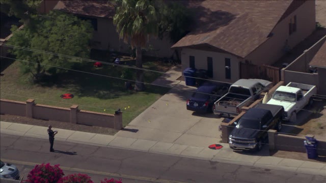 Man found dead in the front yard of a Surprise home
