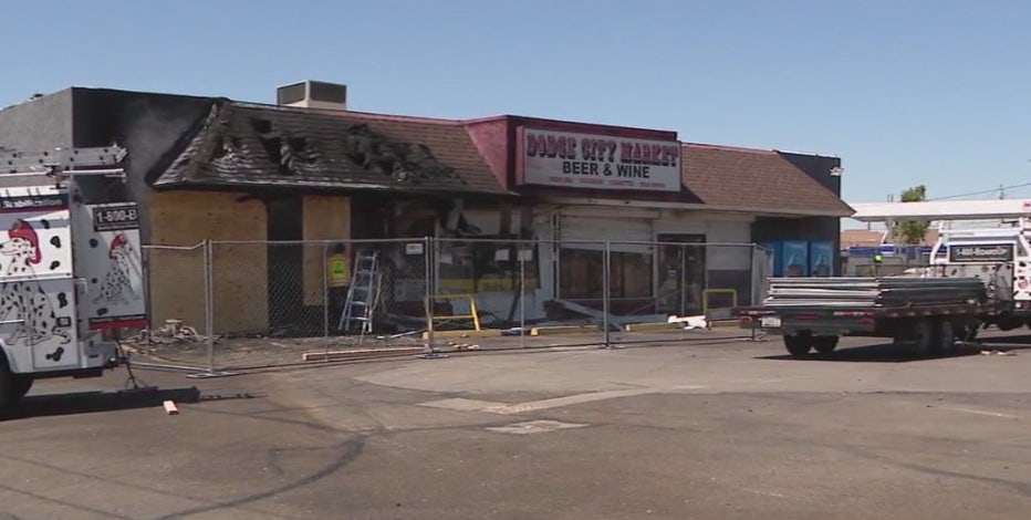 Teen, man killed after pursuit ends in fiery Avondale crash