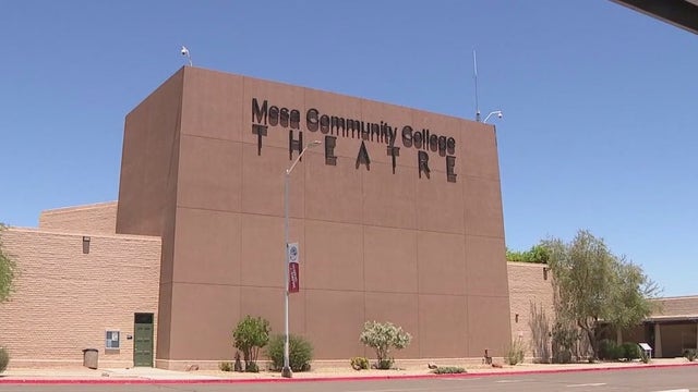 Students accuse Mesa theatre director of inappropriate nudity exercise