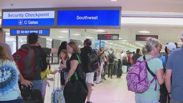 Sky Harbor Airport A/C maintenance results in long lines at security checkpoints