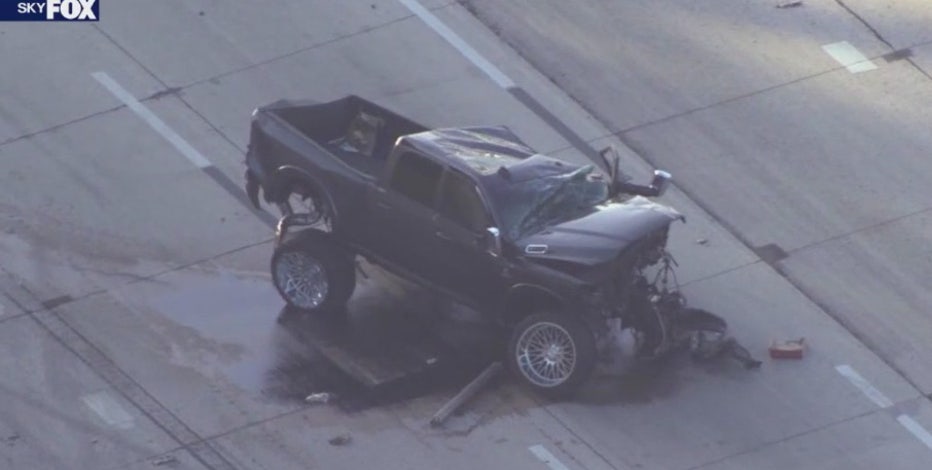 5 hurt in multi-vehicle crash on U.S. 60 near Mill Avenue