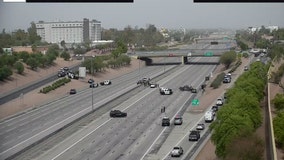 US 60 closed in both directions in Mesa due officer-involved shooting
