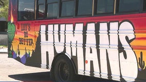 'Let's be better humans': Volunteers make a difference for Arizonans with new food and supply pantry