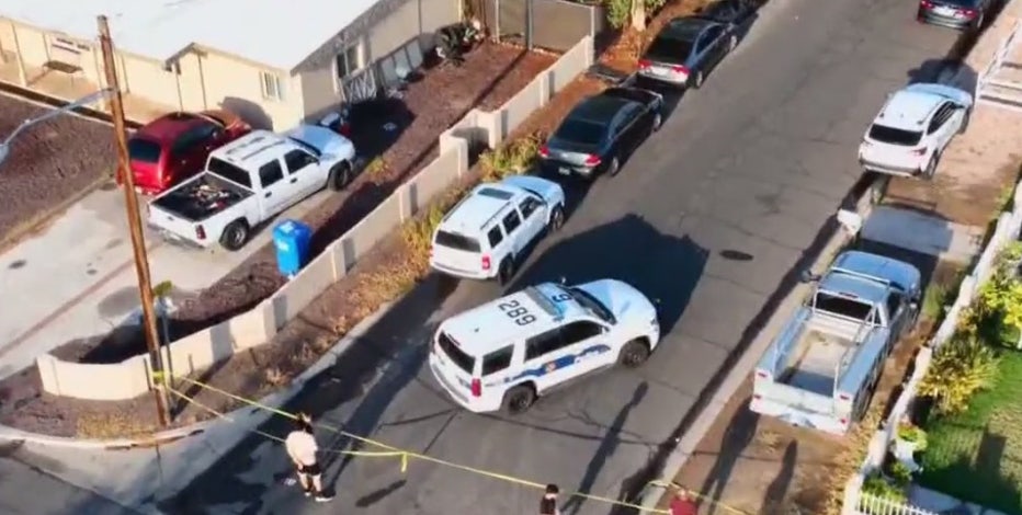 Man found dead in front of south Phoenix home: PD