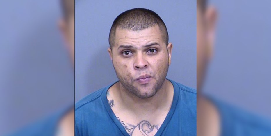 Arizona suspect shocked with stun gun during contentious court hearing